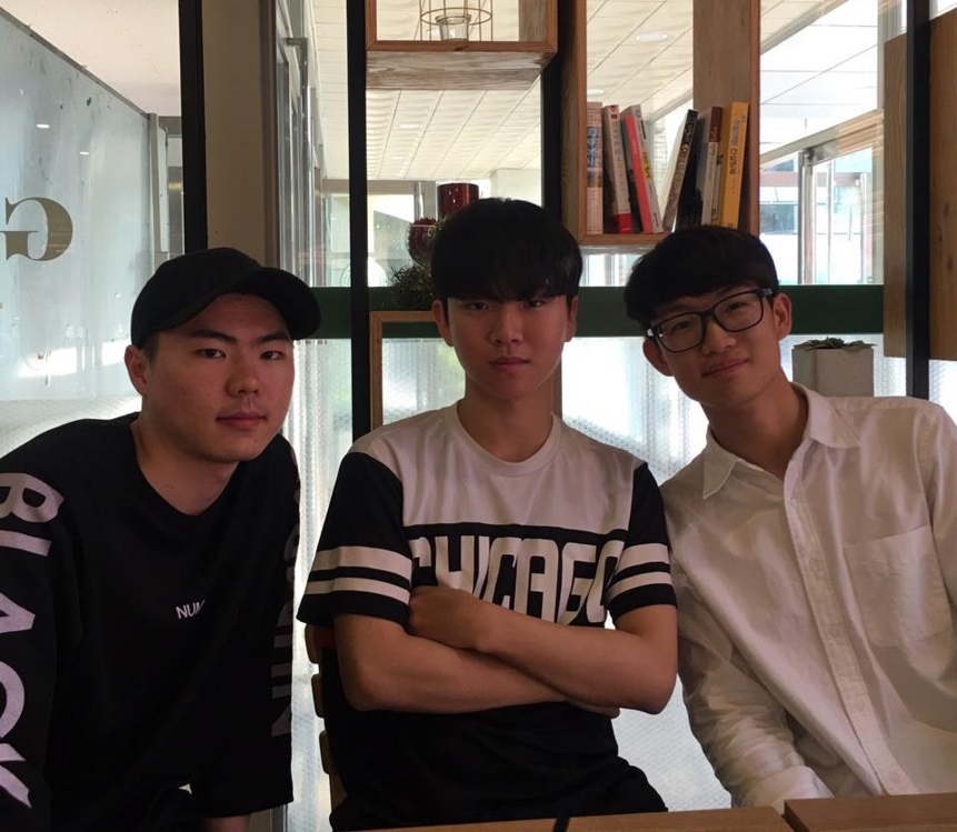 건국대 식용곤충 동아리 학생들