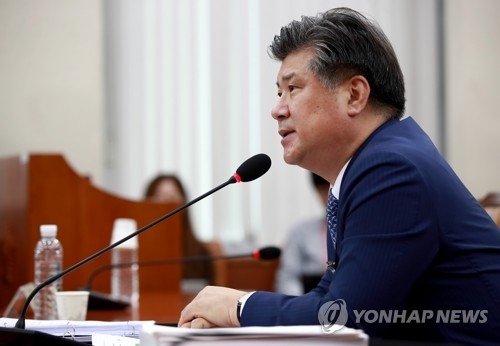 조대엽 "몰랐다" "선의" 반복…느릿한 말투에 野 "지연작전?" - 1