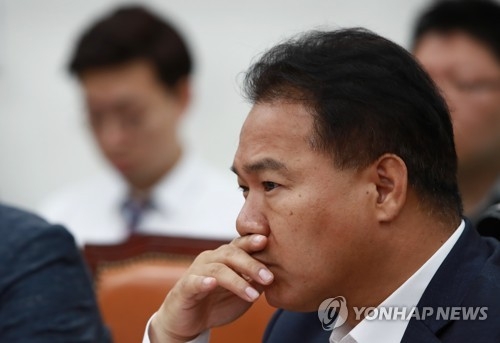 깊은 고민