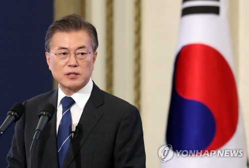 文대통령 "탈원전 정책 급격하게 추진 않을 것…60년 걸려" - 1
