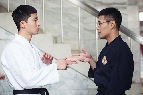 '청년경찰'