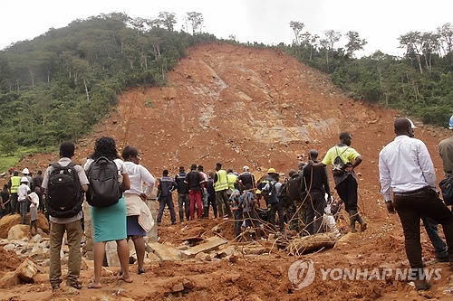 시에라리온 산사태…350명 사망·600명 실종 추정