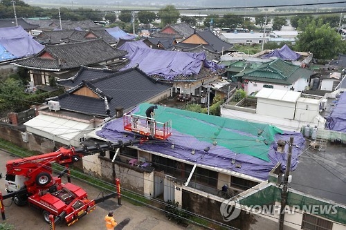 지진피해 경주 기와집