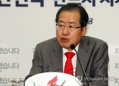 野 "文정부 안보포기"…'전술핵 반대·대북지원' 맹공(종합) - 1