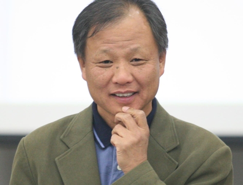교육부 상대 임용취소처분 취소소송 승소한 윤희찬 교사