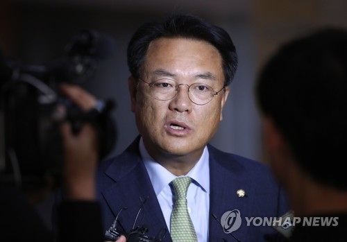 정진석, 與 'MB문건' 공개에 "치졸한 정치보복" 반발 - 1