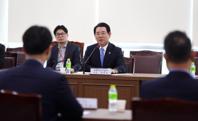 발언하는 김영록 농식품부 장관