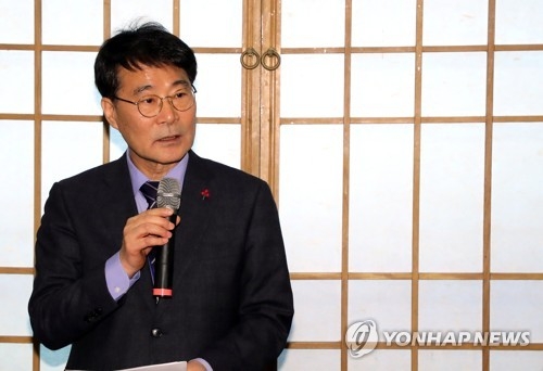 장하성 정책실장, 최저임금 정책 기자간담회