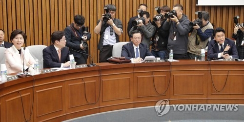 사법개혁특위 여야, 공수처·검찰 중립성 충돌…파행 거듭(종합)1