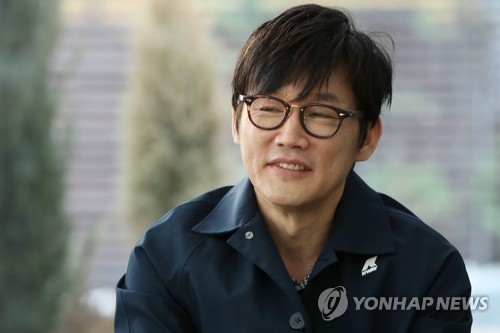 김태형, 옅은 미소