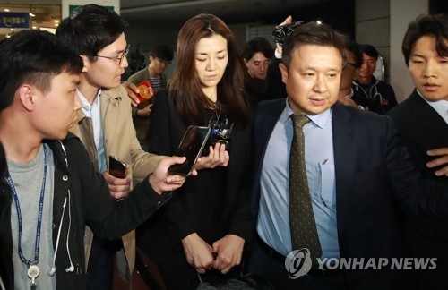 "조양호 부자 비정상적 진에어 지배 문제있다" 국토부 문답 - 3