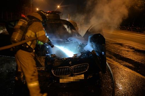 "BMW 긴급 안전진단, 12일까지 67.9%"…목표 달성은 어려울 듯 - 2