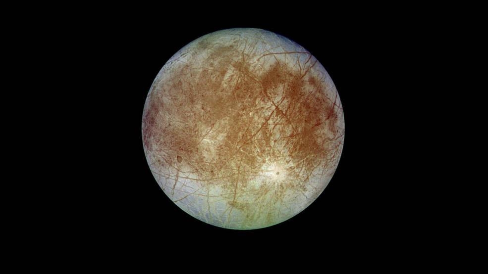 태양계에서 생명체 존재 가능성이 가장 높은 목성의 달 '유로파'
