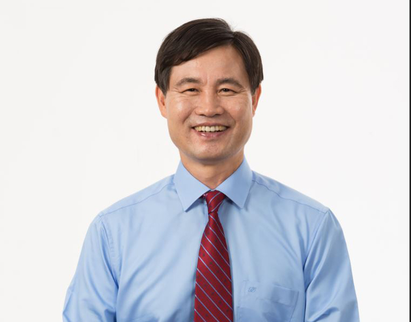 김동원 교수