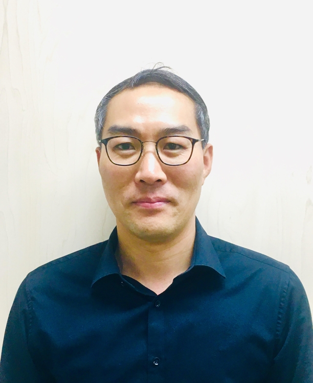특별승급하는 김충현씨