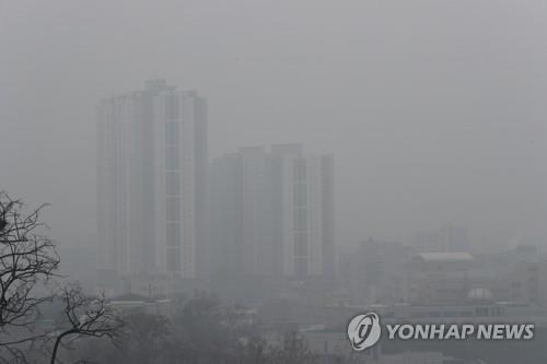 뿌연 청주 도심