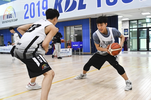 KBL 유소년 트레이닝 장면.
