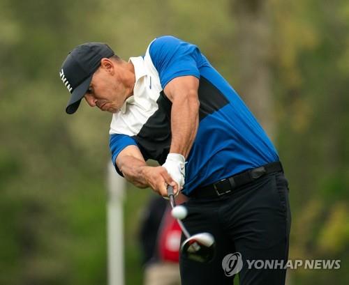 똑바로 멀리…