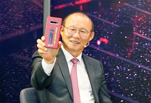 박항서 에디션 소개하는 박항서 감독