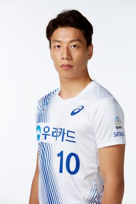 우리카드가 웨이버 공시한 레프트 이동석