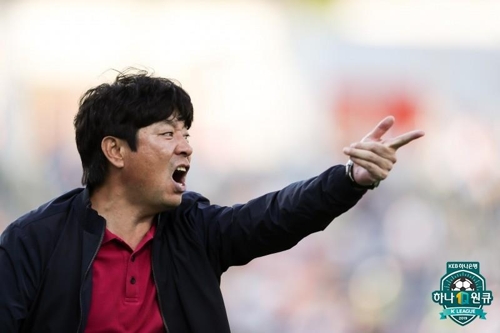 김병수 강원FC 감독