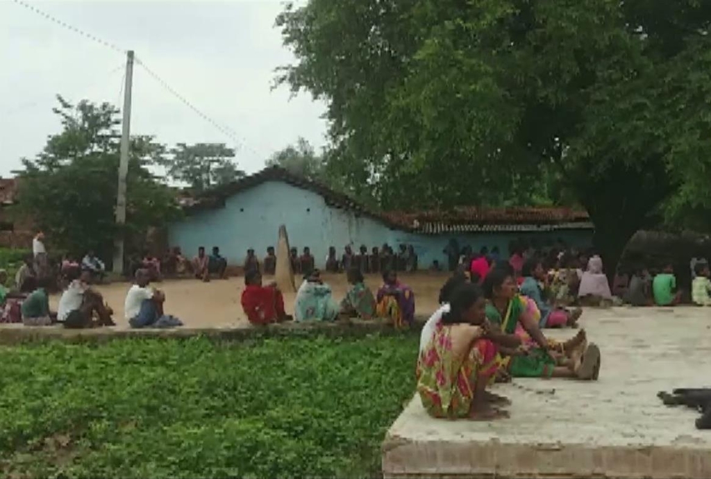 '마녀사냥' 사건이 발생한 인도 자르칸드주 굼라 지역 마을. [ANI통신 트위터 계정 캡처=연합뉴스]