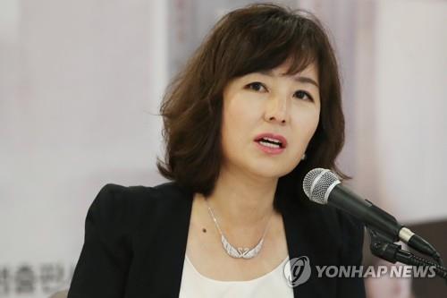 공지영 소설가