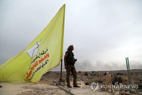 IS 최후의 저항지 바구즈를 함락한 SDF 대원