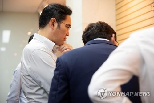 이재용 부회장, 삼성디스플레이 아산 사업장 방문