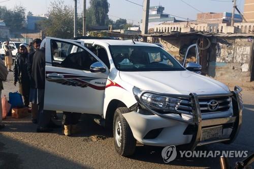 나카무라 테츠 박사 일행이 탑승 중 총격받은 차량