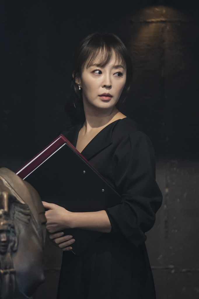 SBS TV '펜트하우스2'에서 진분홍 역을 맡은 배우 안연홍