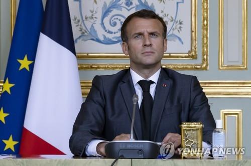기후 정상회의에서 발언하는 에마뉘엘 마크롱 프랑스 대통령