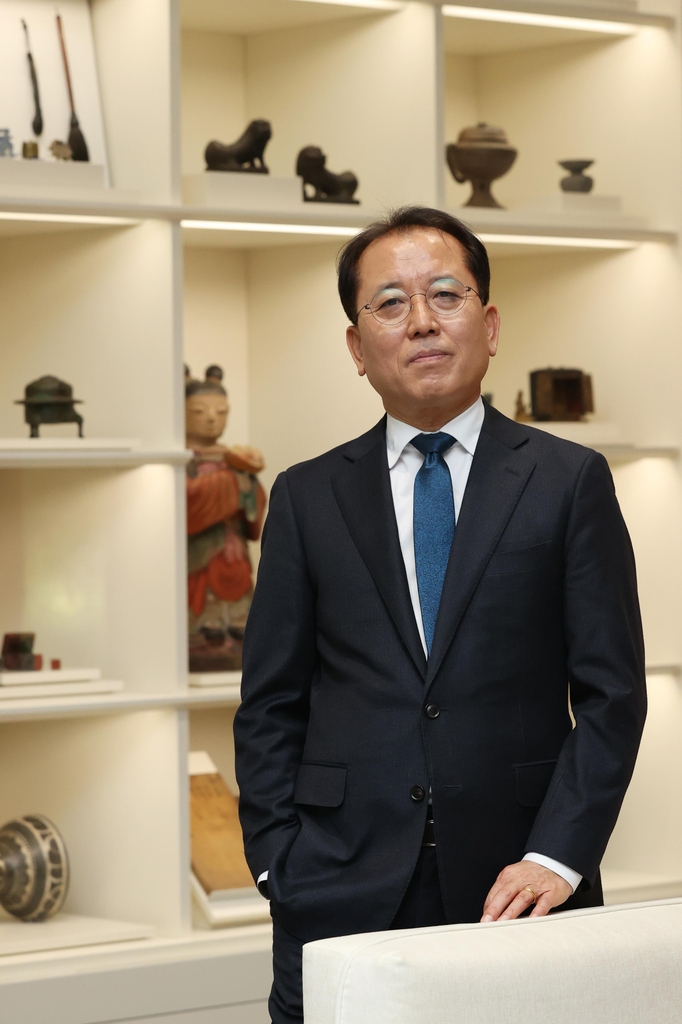 윤성용 국립중앙박물관장