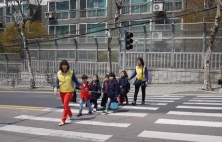 서울시 2020년까지 서울 모든 초등학교에 교통안전지도사 배치 - 1