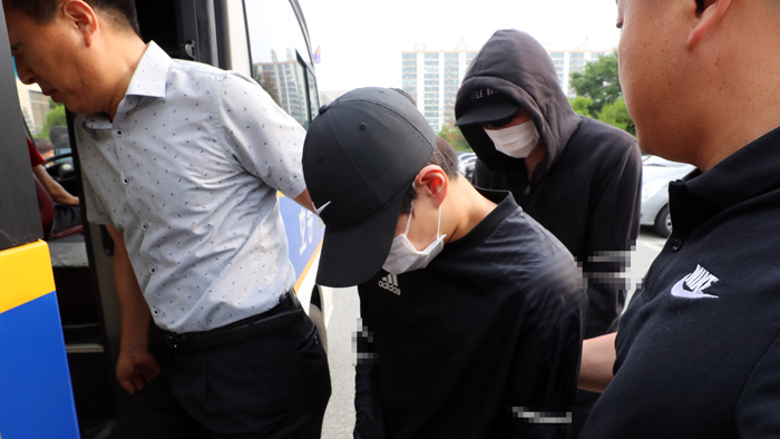 '끝까지 사과 없이'…'친구 살인' 10대들 검찰 송치