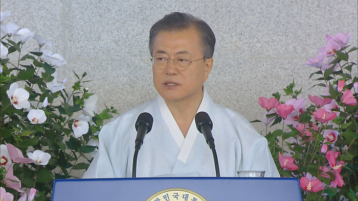 日언론 "文대통령, 광복절에 역사 언급 자제" 평가