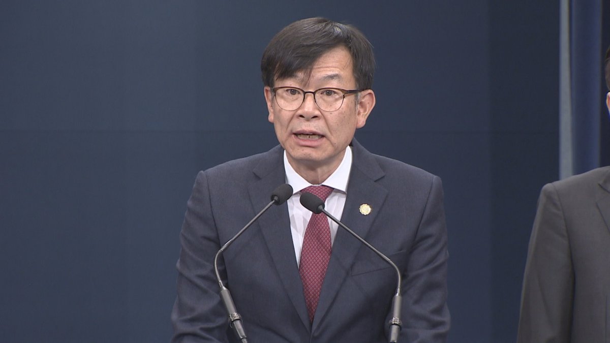 정책 고수 의지 보인 靑…"분양가상한제 추가 지정도 가능"