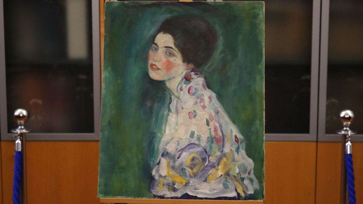 쓰레기봉투서 발견된 클림트 그림, '진품' 확인