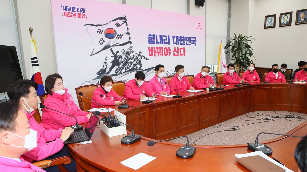 통합당, 비례대표 7명 제명…미래한국, 17석으로