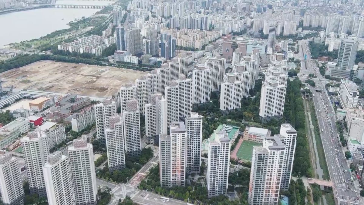 내일부터 3억 넘는 아파트 사면 전세대출 못받는다