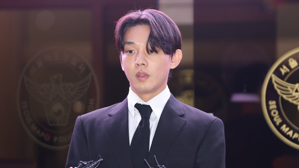 유아인, 두 번째 구속 기로…21일 구속영장심사