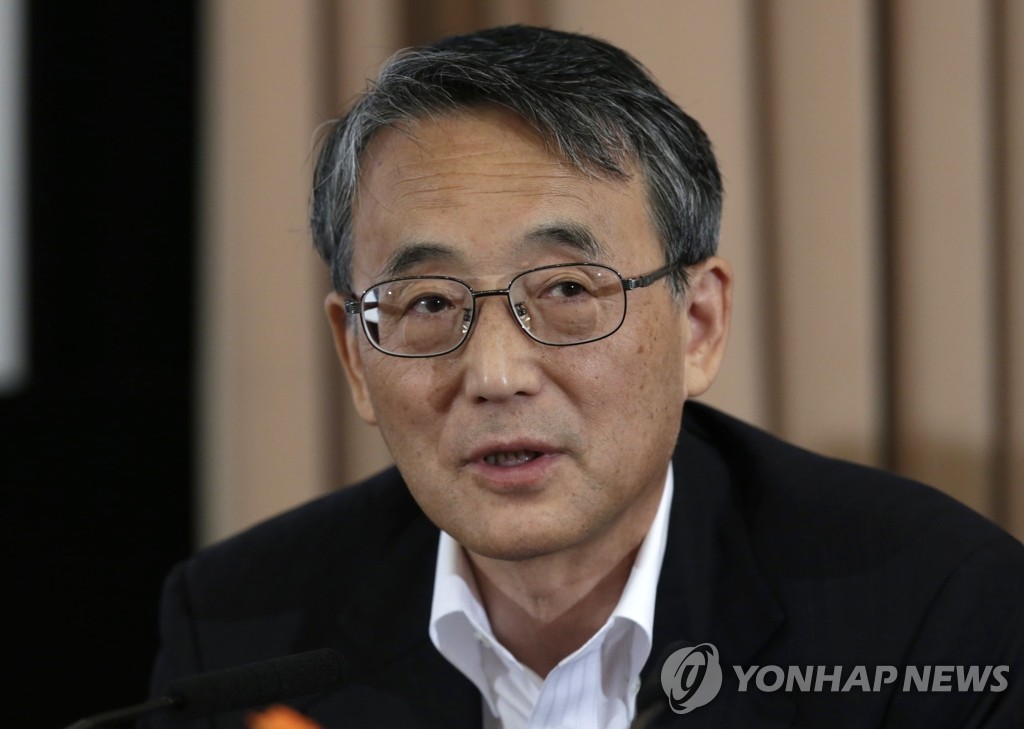 일본 원자력규제위 다나카 위원장 기자회견. (AP=연합뉴스DB)