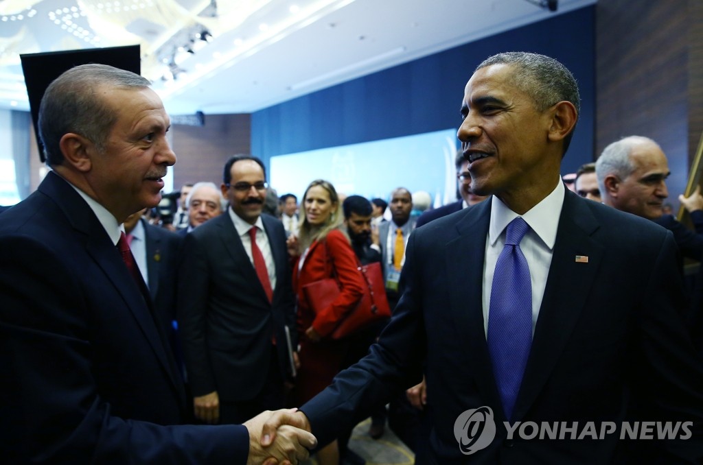 버락 오바마 미국 대통령(오른쪽)과 레제프 타이이프 에르도안 터키 대통령
<<AP=연합뉴스 자료사진>>