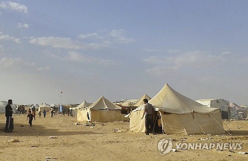 시리아난민 7만명 '허허벌판' 고립