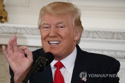 트럼프, 국방비 684조원으로 10% 증액