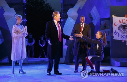 연극 '줄리어스 시저'의 한 장면
