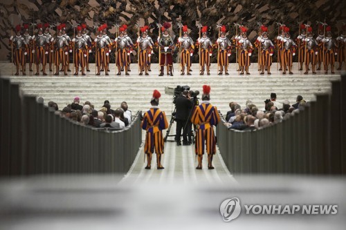스위스 근위대 신병 입대식