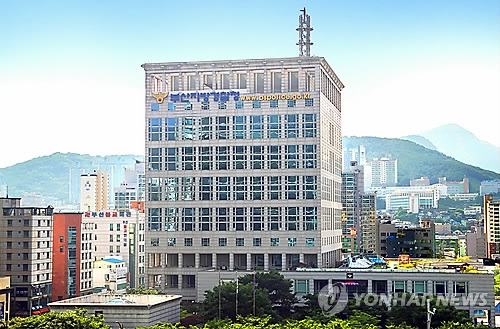 관광비자로 입국해 마사지사로 일한 태국 여성 25명 검거 - 1