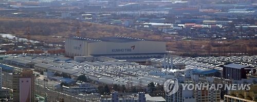 앞뒤로 난제…'샌드위치' 신세가 된 금호타이어 채권단 - 1