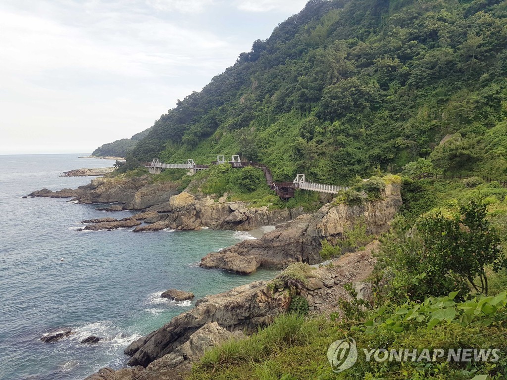 부산 남구 이기대 해안산책로